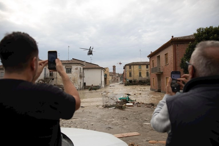 Italija proglasila izvanredno stanje u dvije regije zbog poplava